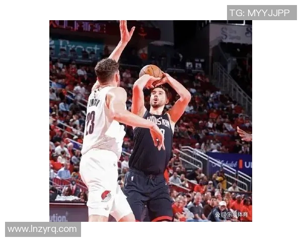 休斯顿火箭三连胜!杜兰特30分申京准三双,主场大胜波特兰开拓者 休斯顿火箭三连胜!杜兰特30分申京准三双,主场大胜波特兰开拓者